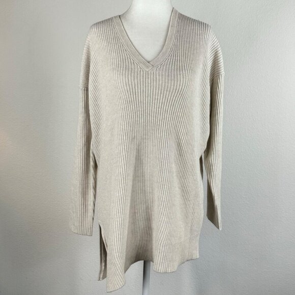 Wrap London Wool Blend Asymmetrical Hem Sweater Size 6 Ivory V Neck - Picture 1 of 10